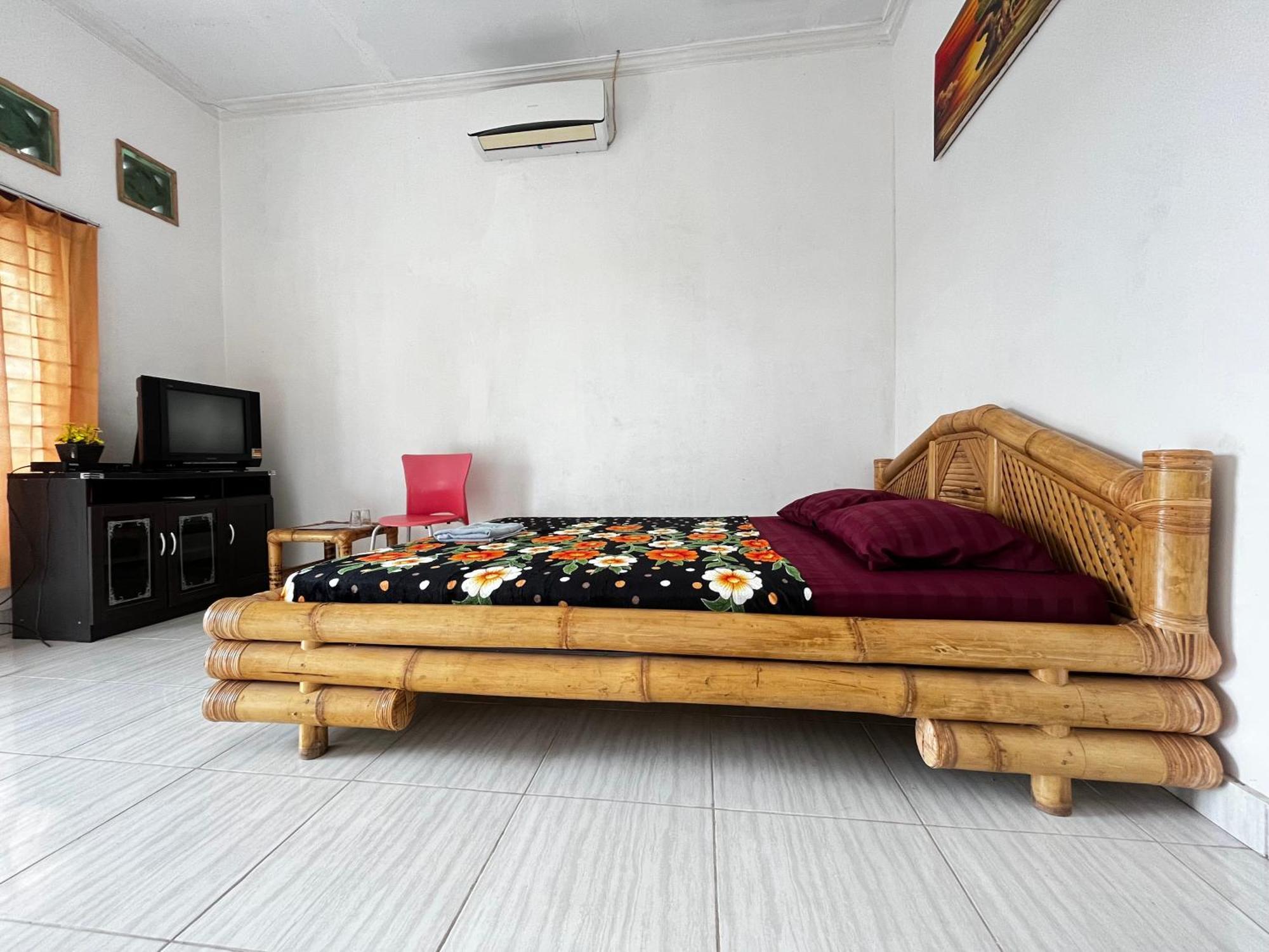 Alan'S Homestay Kuripan  Exterior photo